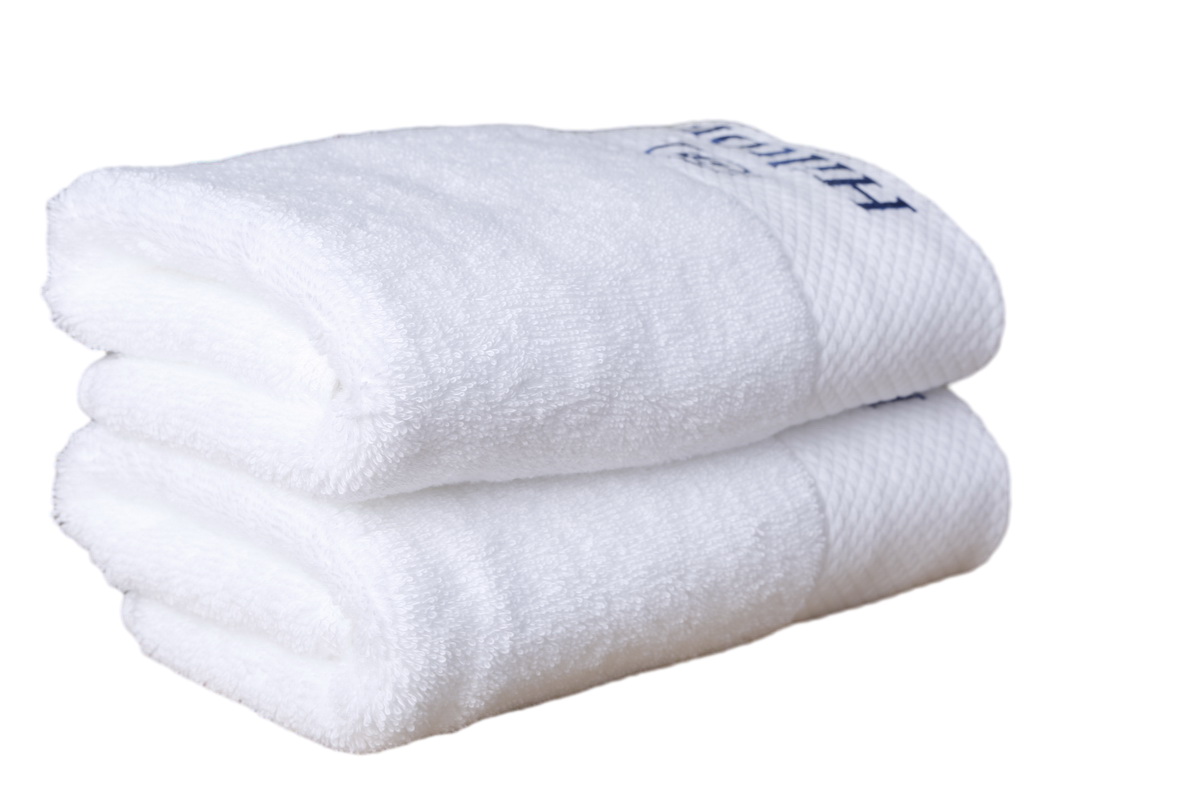 Qty 12-Hilton Hotel & Spa White 12x13 Wash Clothes, Face Cloth,Hand Towels,  BNWT