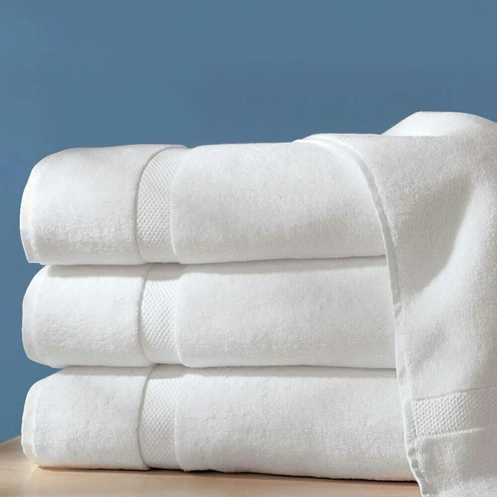 Bath towels for hospitality and healthcare